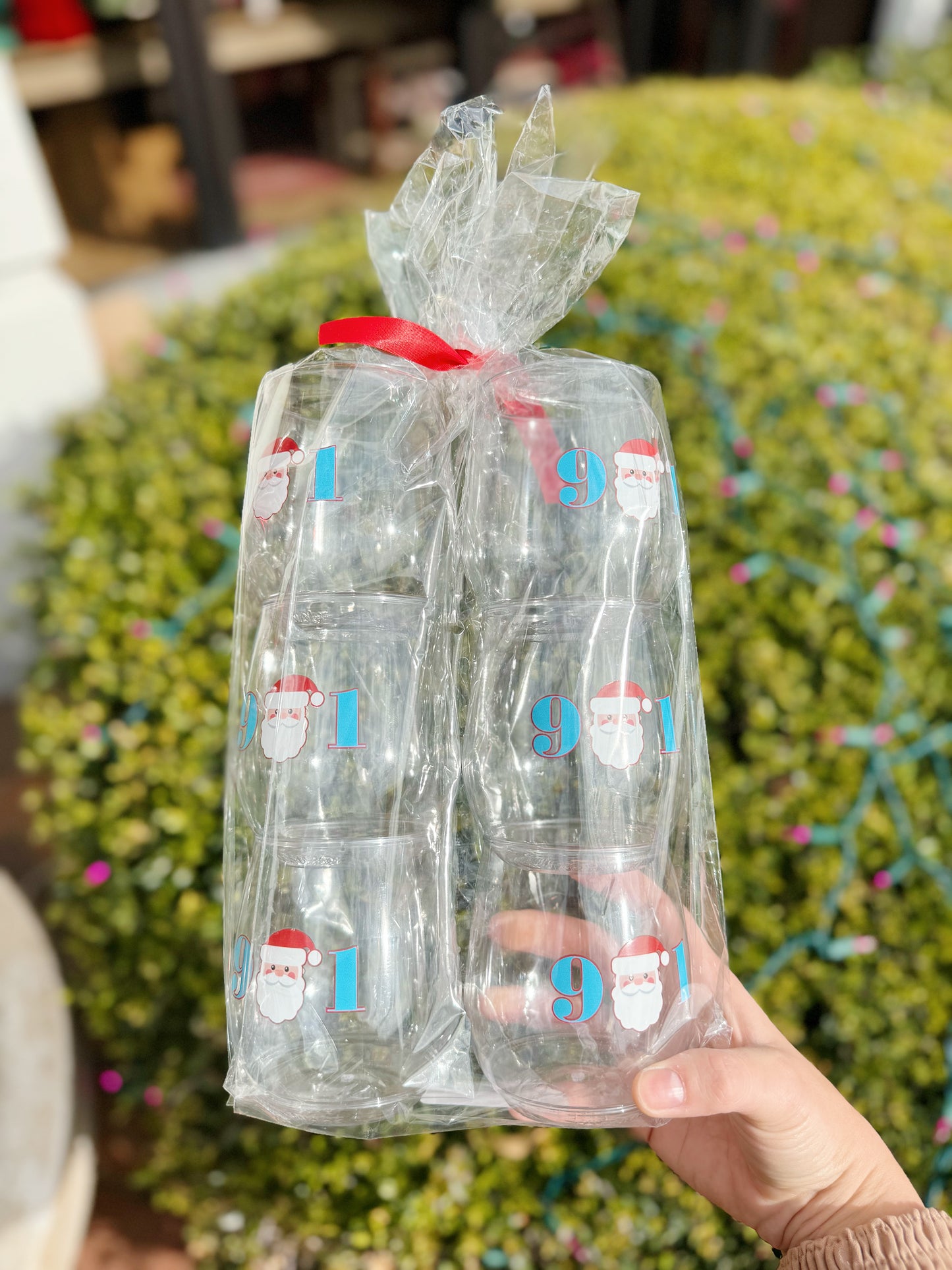 Santa 901 Wine Cups - Blue/Red