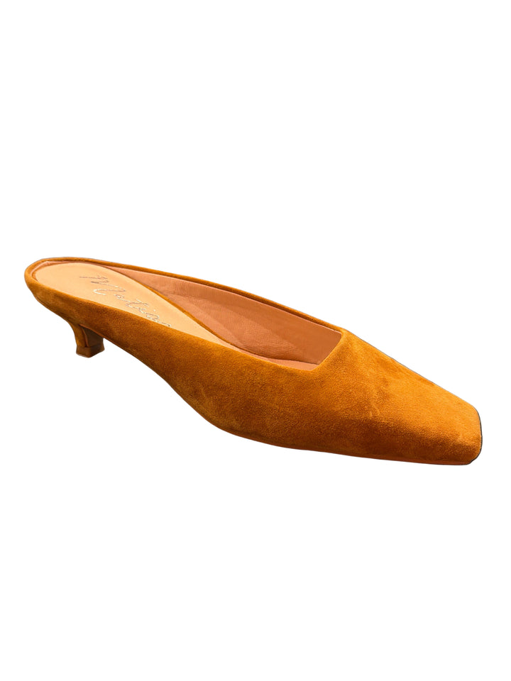 Classy Heeled Mule in Tobacco