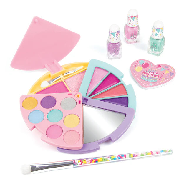 That Takes The Cake Cosmetic Palette