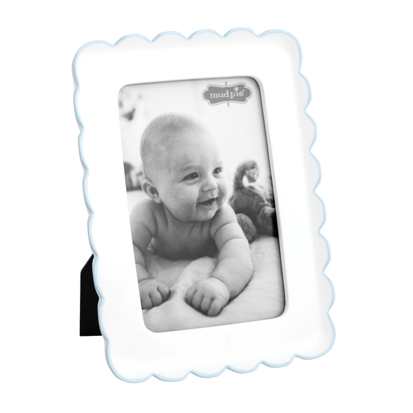 Scalloped Resin Frames