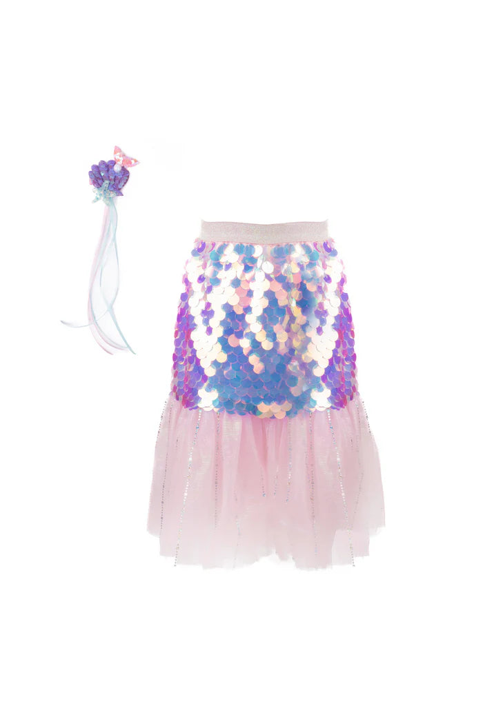 Make a splash with this dazzling mermaid set! The skirt features shimmering large sequins, soft tulle for an underwater-inspired look, and a comfortable waistband for easy wear. Complete the magical ensemble with the matching shell hairclip, perfect for little mermaids ready to shine.