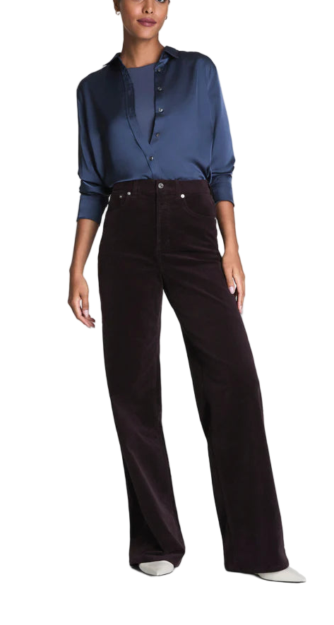 Our SPANXshape™ Authentic 360 Corduroy Wide Leg feature our signature 360-degree panel for tummy and waist shaping—plus back smoothing to reduce rolling and folding. Designed to be one of your go-to fall staples, these high-rise pants hug your curves and flatter your figure from every angle. Our classic 5-pocket corduroy wide leg have strategically placed back pockets that enhance your assets and combine authentic details—like a classic zip & button closure and premium hardware—with modern shaping technolog