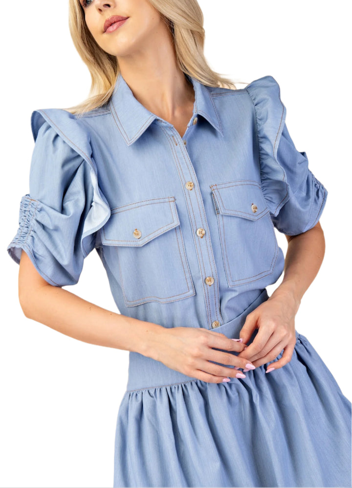 Ruffle-Sleeve Button-Down Shirt
* Chest Flap Pockets
