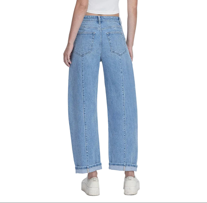 These super high-rise barrel jeans are your new denim obsession. With a relaxed, straight-leg silhouette and those coveted patch pockets, they're equal parts comfort and cool. The high-rise waist hits just right, flattering your figure while giving major '90s vibes. Perfect for dressing up or down, these jeans are the versatile staple every wardrobe needs. Slip them on and feel the difference quality denim makes.