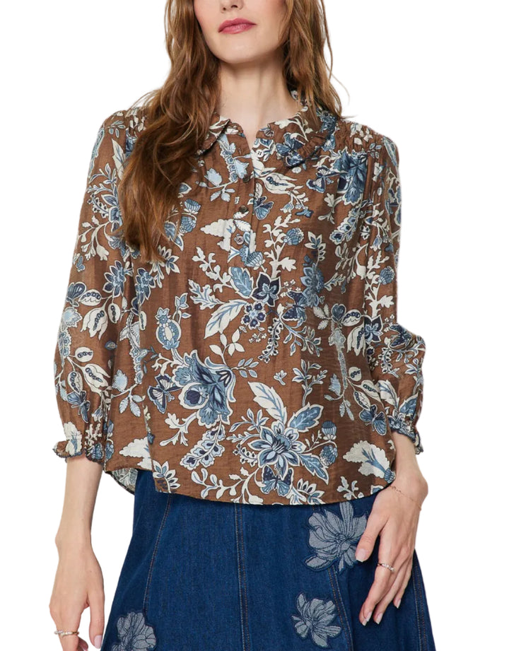 Floral paisley print on sheer fabric blouse
Shirt collar with ruffled detail
Half placket button front
3/4 sleeves with elastic cuffs
Back smocked detail
Lining included
Gentle cycle wash in cold water