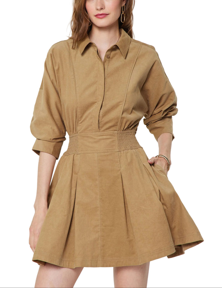 Cotton corduroy fabric dress
Shirt collar neck
Half button placket
Smocked waist
A-line mini skirt
3/4 length sleeves
Side pockets
Lining included