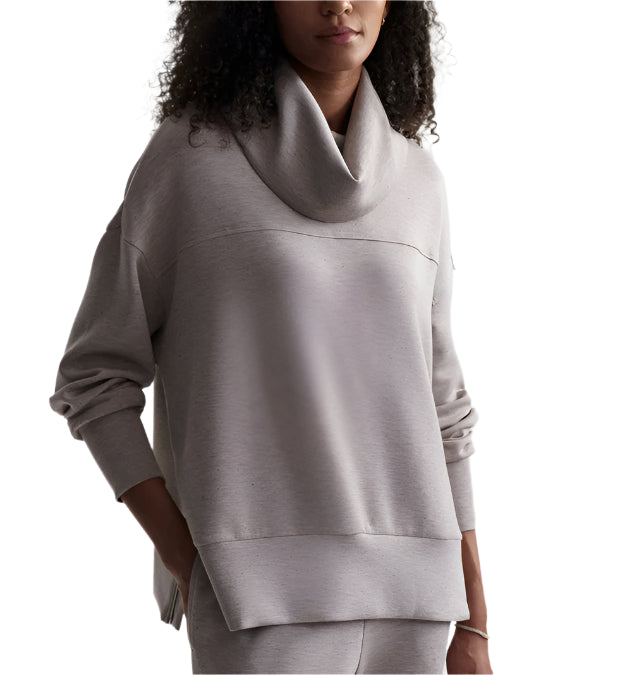 A DoubleSoft® version of our bestselling Milton sweat, this oversized essential features a dramatic cowl neck, bellowed sleeves, side zip detailing, and dropped shoulders. Easy to wear, it’s perfect for layering over leggings.