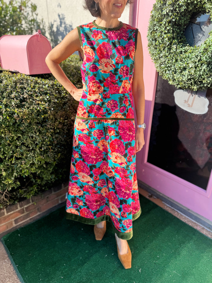 Claire Midi Dress in Vintage Roses