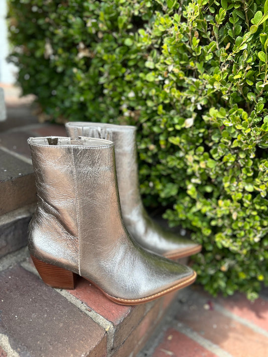 Caty Boot in Gold Crinkle Leather