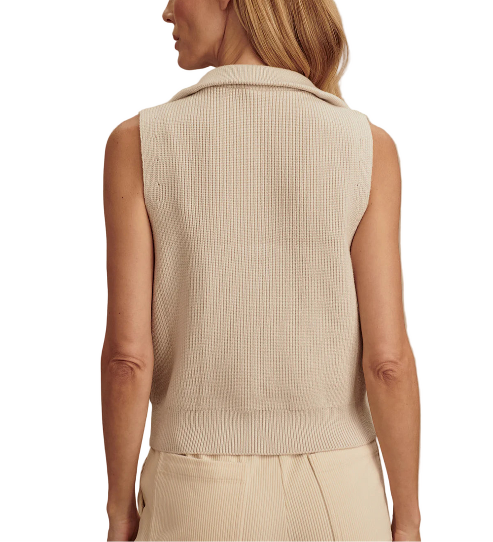 A versatile staple, the Amina can be layered or worn solo.