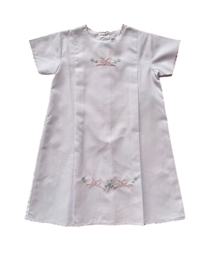 Short Sleeve Pleated Scalloped Daygown by Auraluz