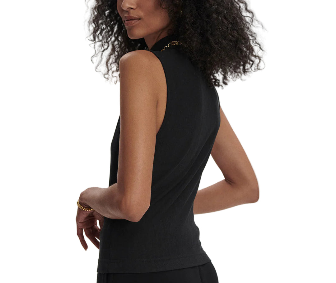 Contemporary styling meets elevated stretch comfort in the Caley ribbed tank.