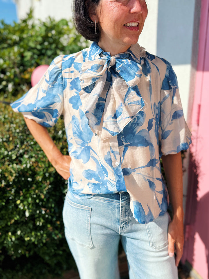 Tiffani Lantern Sleeve Top