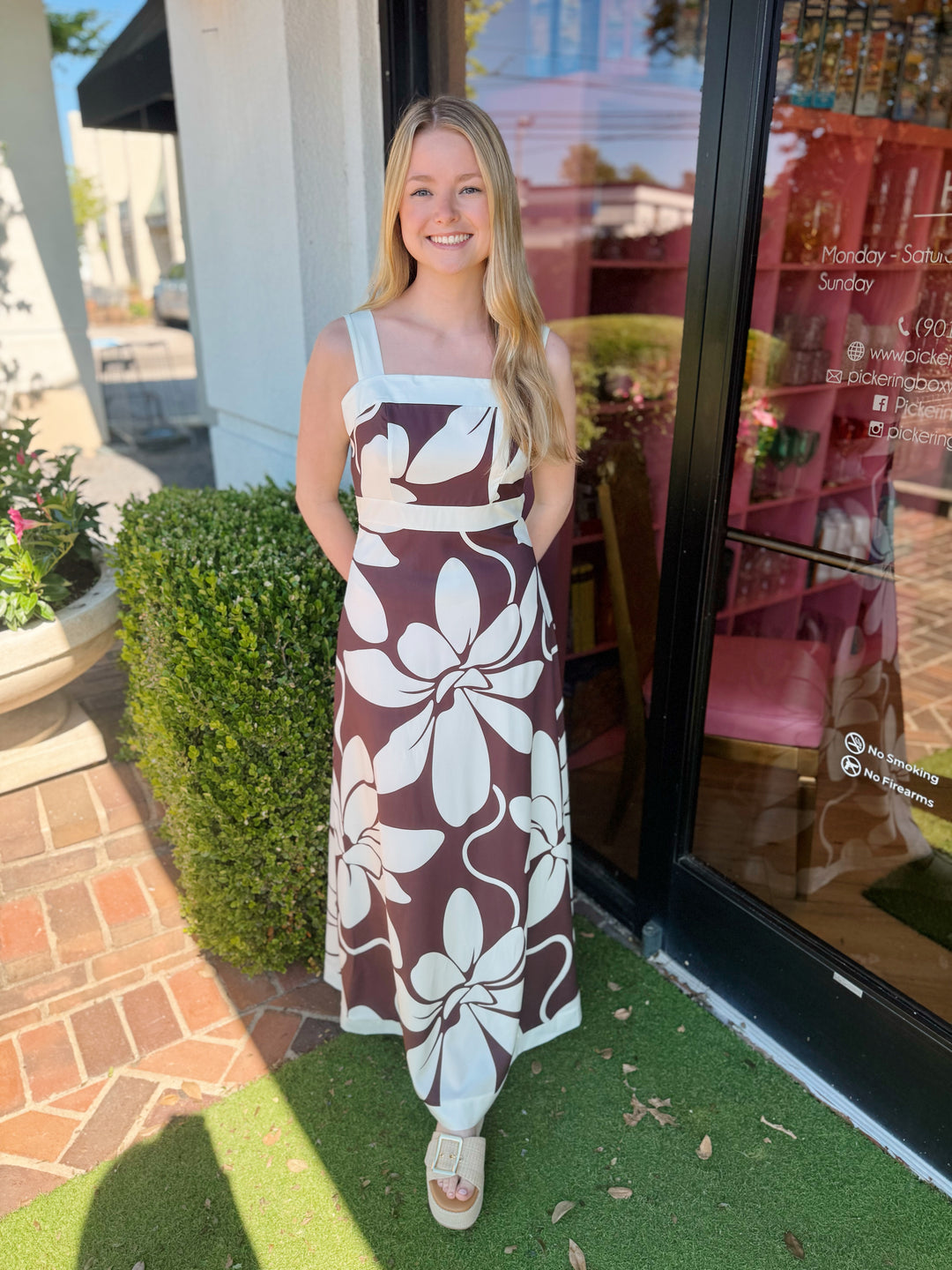 Meredith Floral Print Maxi Dress in Brown - Pickering Boxwood
