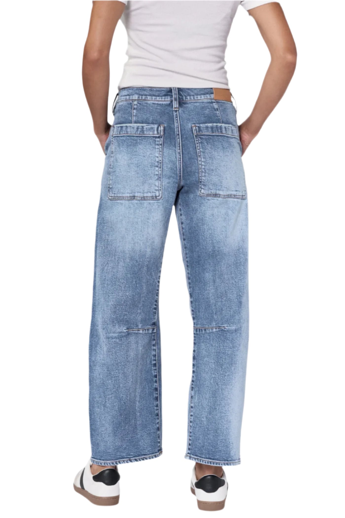 Cruising in your Lasso high rise cropped jean in medium wash. These meticulous creation features back &amp; leg darts to support a flattering loose fit that defines your waist and offers a relaxed silhouette. Perfect for those who crave versatility while easily transition from daywear to functional with its front slant &amp; full utility back pockets. Crafted for enthusiasts who prioritize both comfort and style, these jeans provide a structured fit that maintains its shape throughout the day.