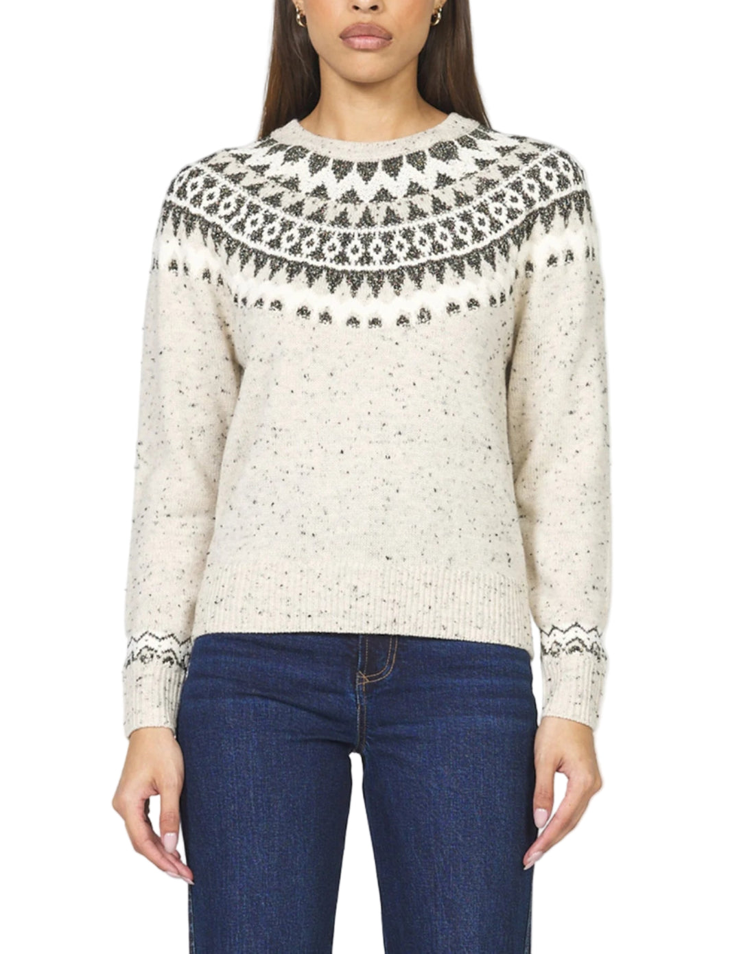 Mariella crew neck long sleeve sweater in a classic fit to be your cozy go-to for chillier days.

Embrace the soft, warm yarn that effortlessly complements any outfit to stay snug and stylish.

The geometric stripe pattern is perfect for layering or wearing on its own