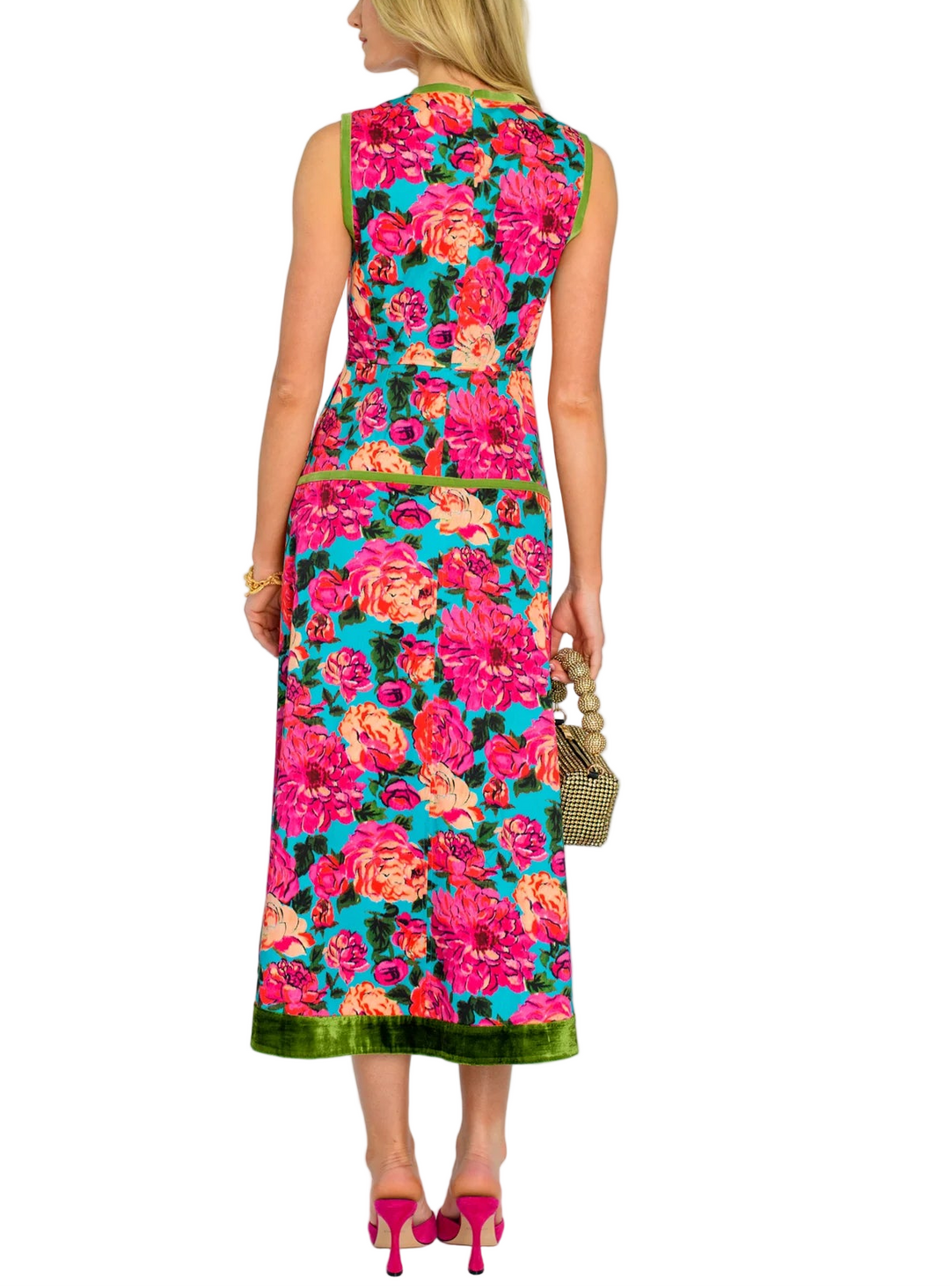 With her jewel neckline, fitted bodice, and A-line midi length skirt, our ladylike Claire dress is the timeless, go-anywhere silhouette that every wardrobe needs.

 