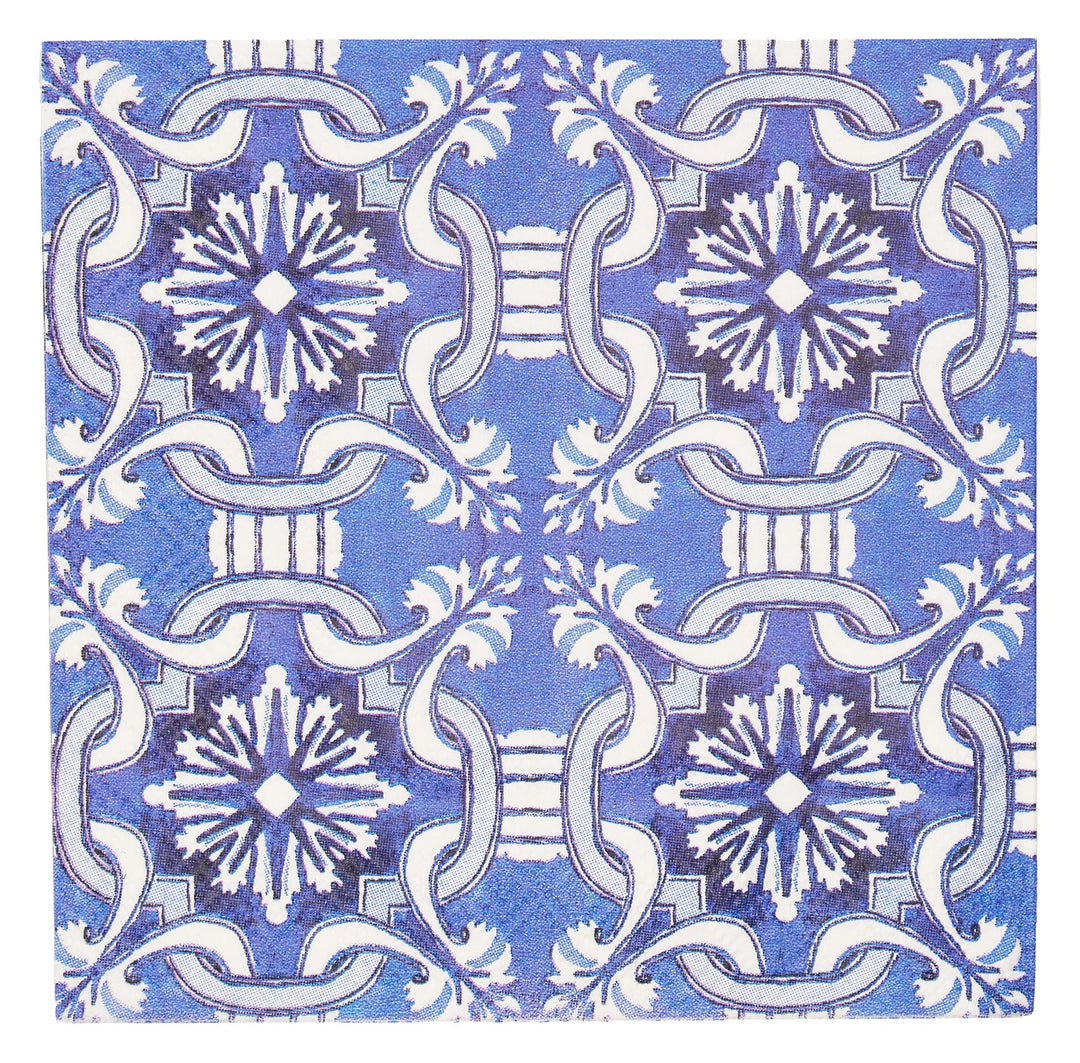 This timeless Moroccan pattern incorporates a metallic gold rim that pairs perfectly with our Gold Bella cutlery &amp; Satin Gold wavy plates.&nbsp; Your guests will not believe this is all disposable!