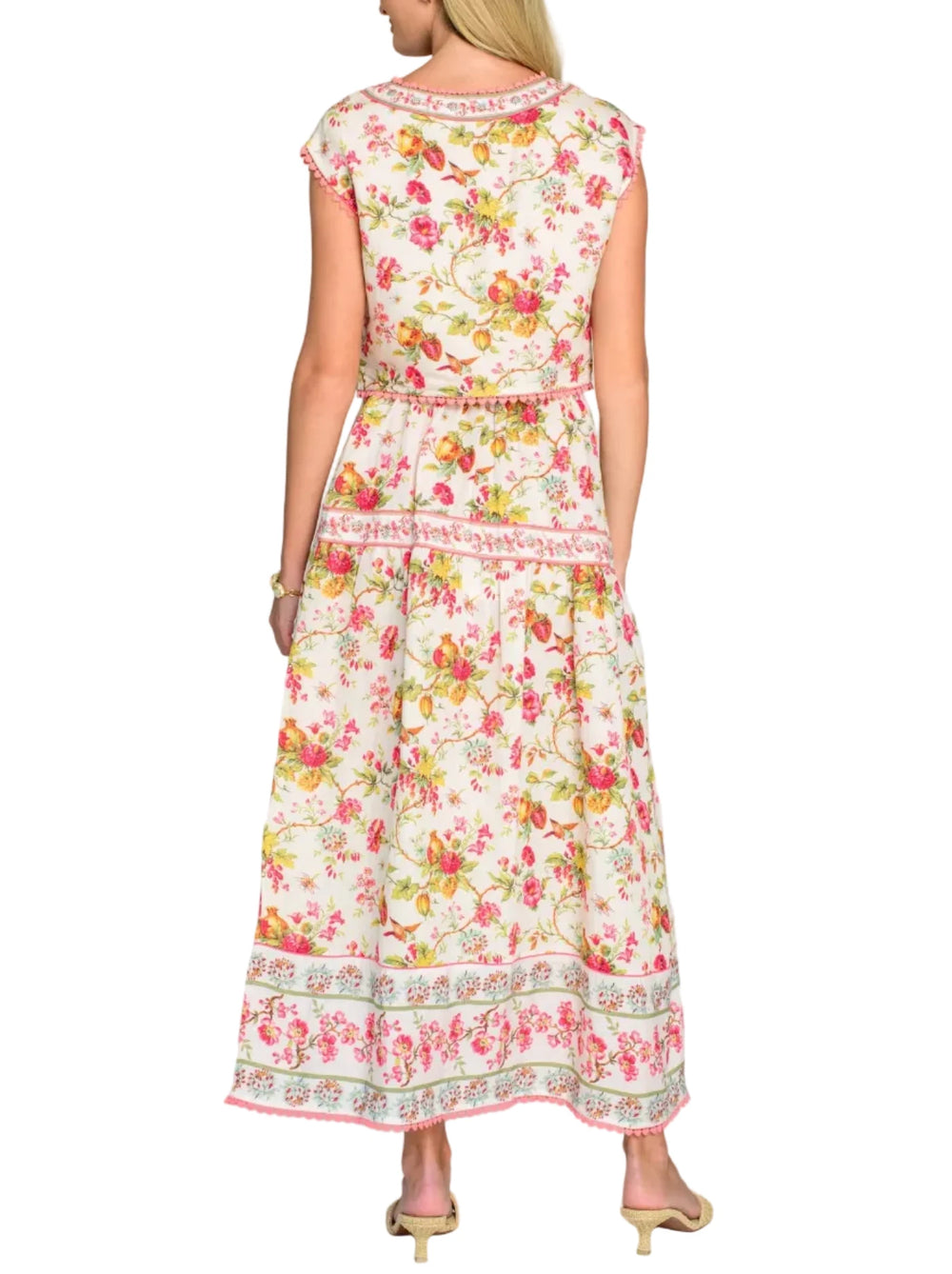 Phoebe is a classic EJ skirt style, known for her flattering drop waist silhouette. We've elevated this season's Phoebe, adding a contrast decorative border and heart-shaped crochet trim. 