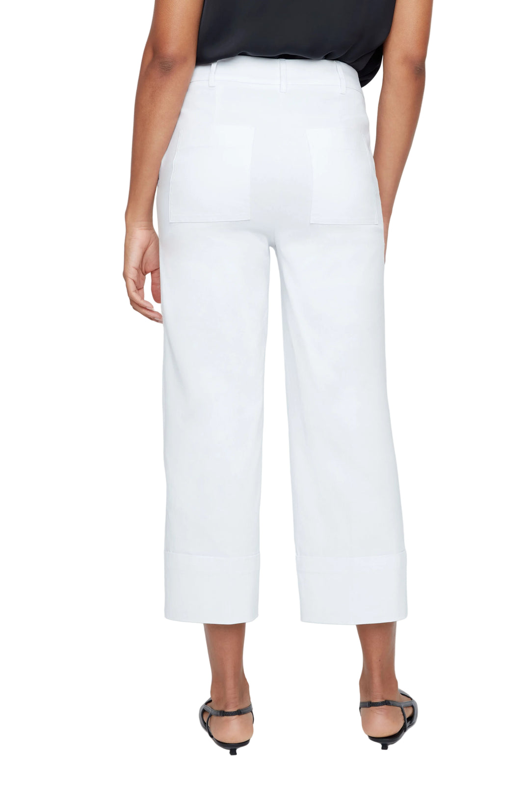 Crop your style with Emma Cropped Pants—the perfect length for showing off your favorite sneakers or sandals. Designed with a flattering fit that hits right at the ankle, these versatile pants work equally well dressed up for brunch or down for weekend errands. Whether you're pairing them with a blazer or a casual tee, Emma delivers comfort and confidence in every wear. A wardrobe essential that proves shorter doesn't mean less fabulous.