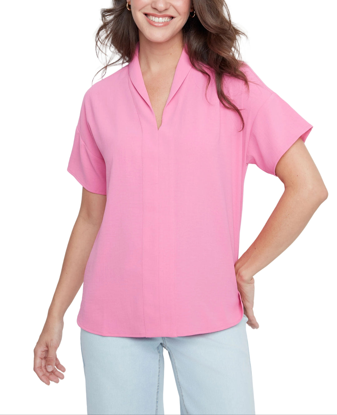 Effortless elegance meets everyday comfort in the Sheila Short Sleeve Blouse. This charming v-neck button-up features a crisp collar and short sleeves, making it the perfect go-to for layering or wearing solo. Whether you're dressing up for the office or keeping it casual, Sheila brings a touch of sophistication to any outfit. Versatile, flattering, and ready for anything your day brings.