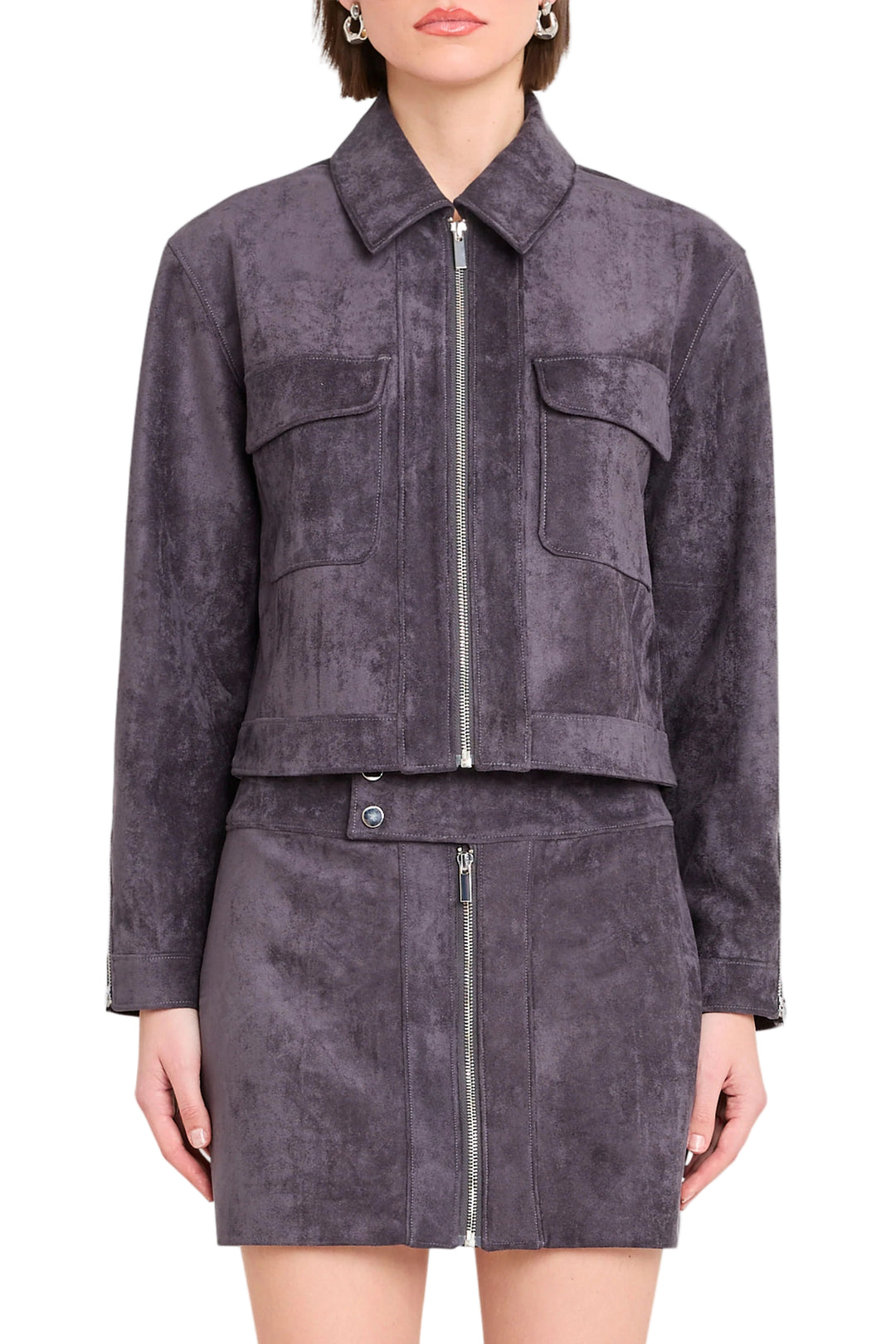 Play it cool in the Becker Jacket. With its streamlined design and soft suede finish, this layer adds just the right amount of edge. Wear it over the Becker Dress or Becker Skirt for a night out in the city.