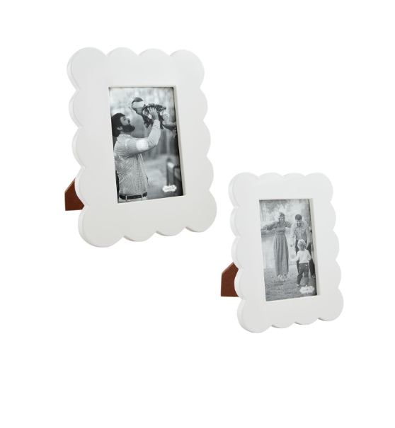 Scallop Lacquer Frames
