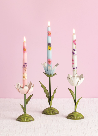Flower Candlesticks - Pickering Boxwood