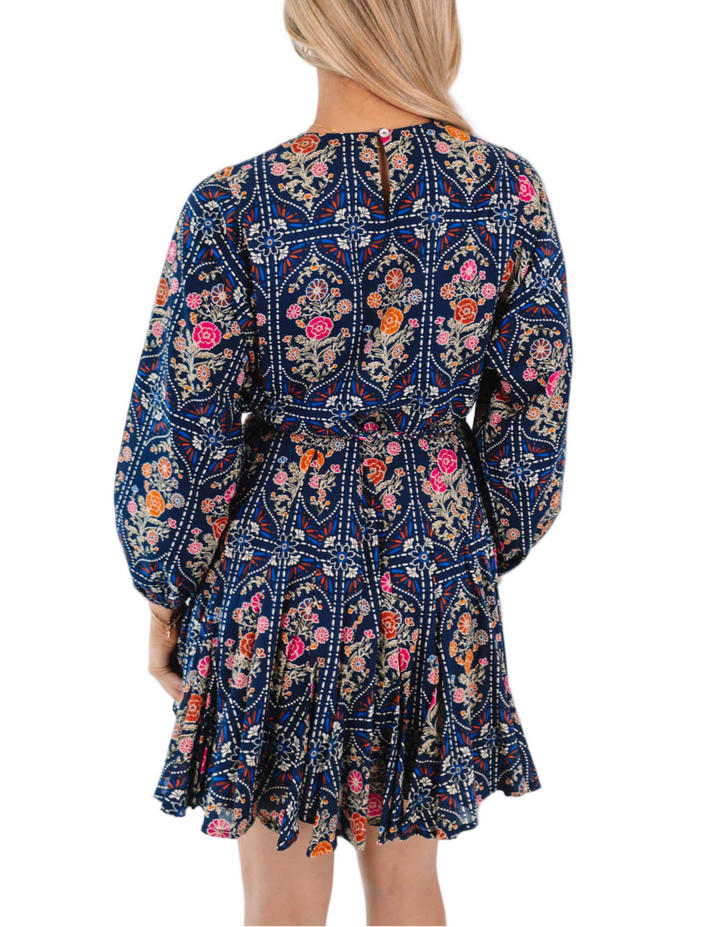 Embrace fall vibes with this navy print dress, featuring long sleeves, a rope tie belt, and a flared skirt for a playful touch. With its scoop neckline and flattering silhouette, it’s the perfect piece for crisp afternoons and cozy autumn adventures!