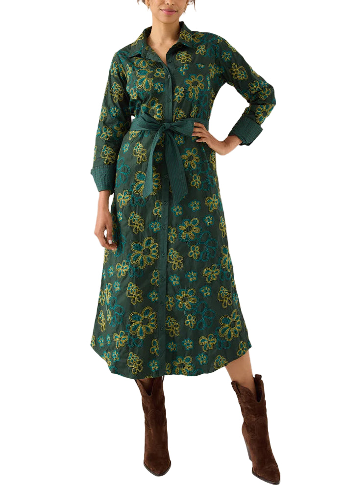 The Waverly Dress is the perfect blend of classic and modern. Featuring bold floral embroidery inspired by artwork by Kate Liggitt. Tie with the optional waistbelt for a more feminine fit.

