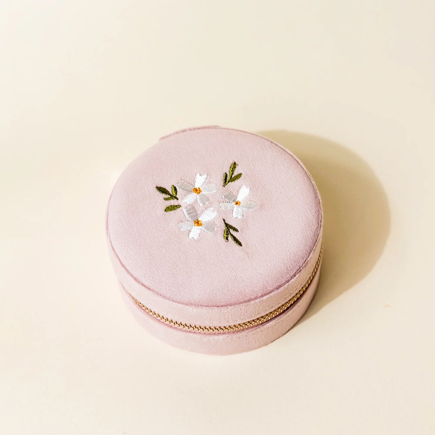 Floral Round Velvet Jewelry Case