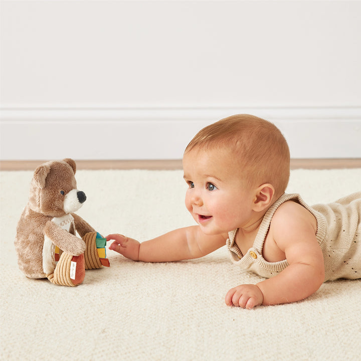 Itzy Bitzy Mirror™ Sensory Tummy Time Mirror