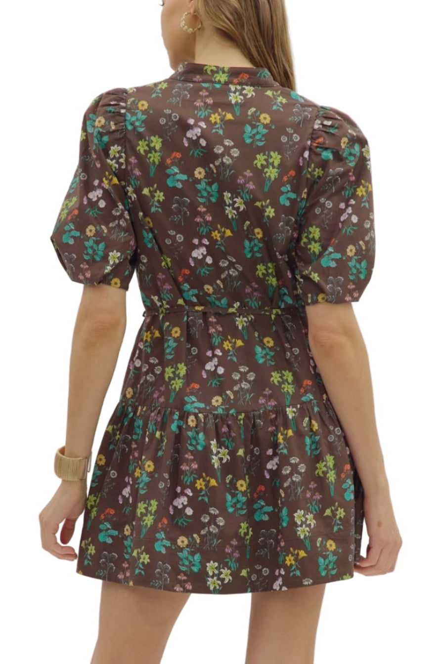 Floral print short bubble sleeve collar band hidden button front placket closure mini dress. Removable slim self belt. Lined. Woven. Non-sheer. Lightweight.
