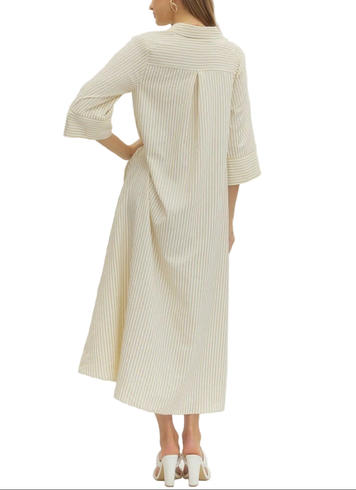 Stripes never go out of style—and this midi dress proves it. The Kylie features classic horizontal stripes paired with flattering 3/4 sleeves that hit just right. Perfect for everything from casual coffee dates to weekend brunches, it&