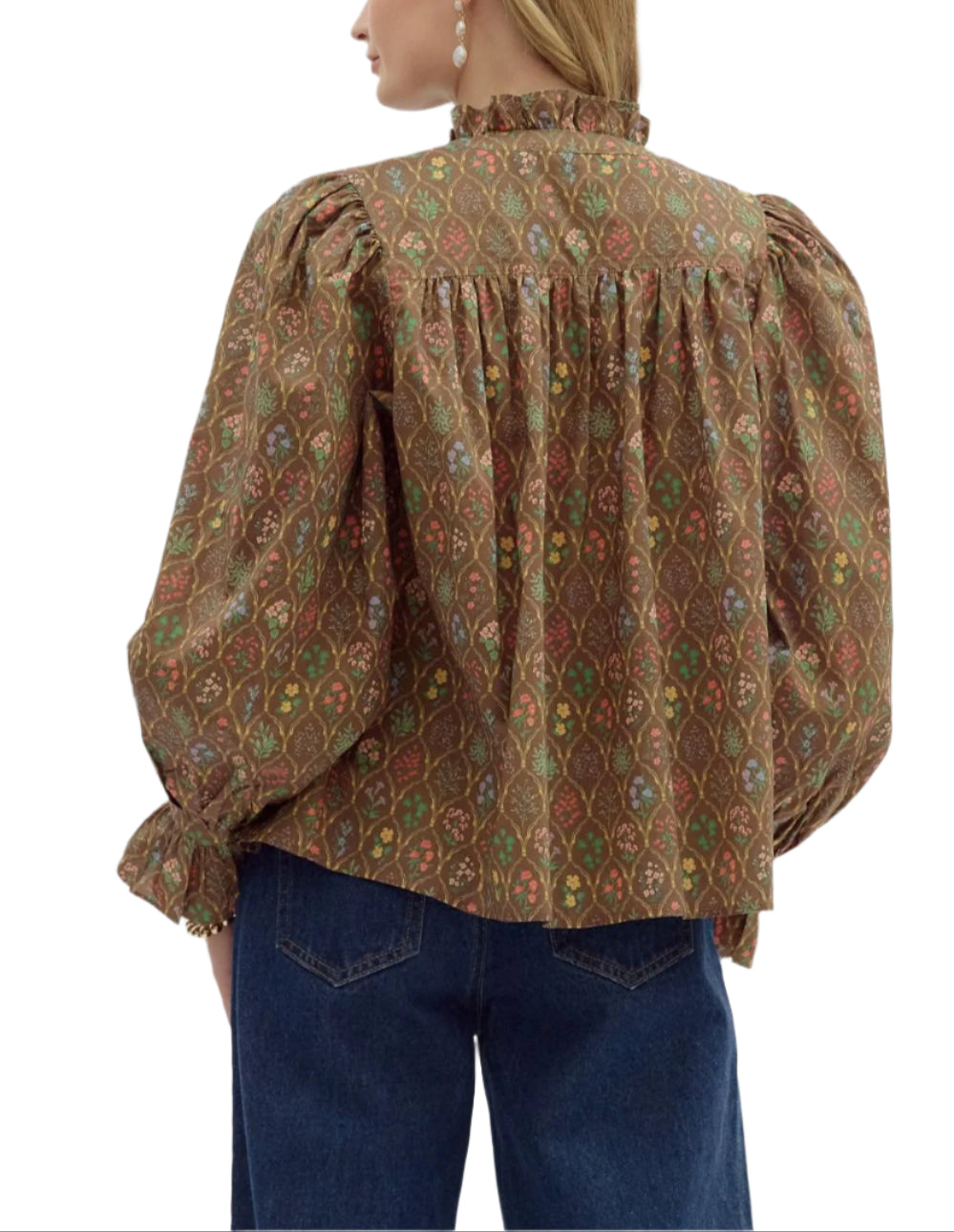 Multi-floral print long sleeve puff sleeve top featuring ruffle band collar and sleeve finish. Unlined. Woven. Non-sheer. Lightweight.