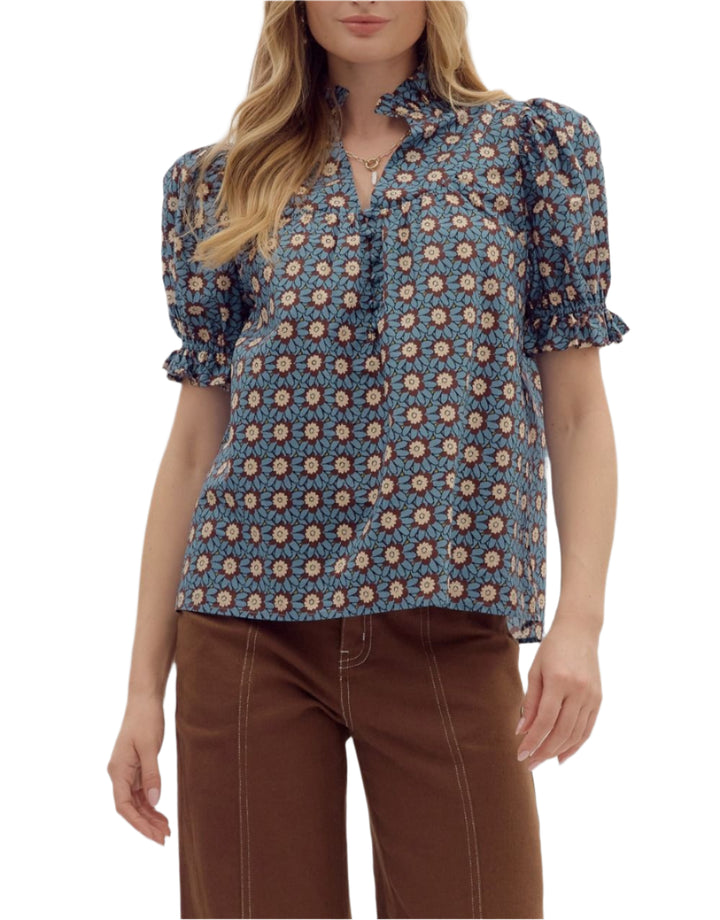 Arielle Pullover Top
