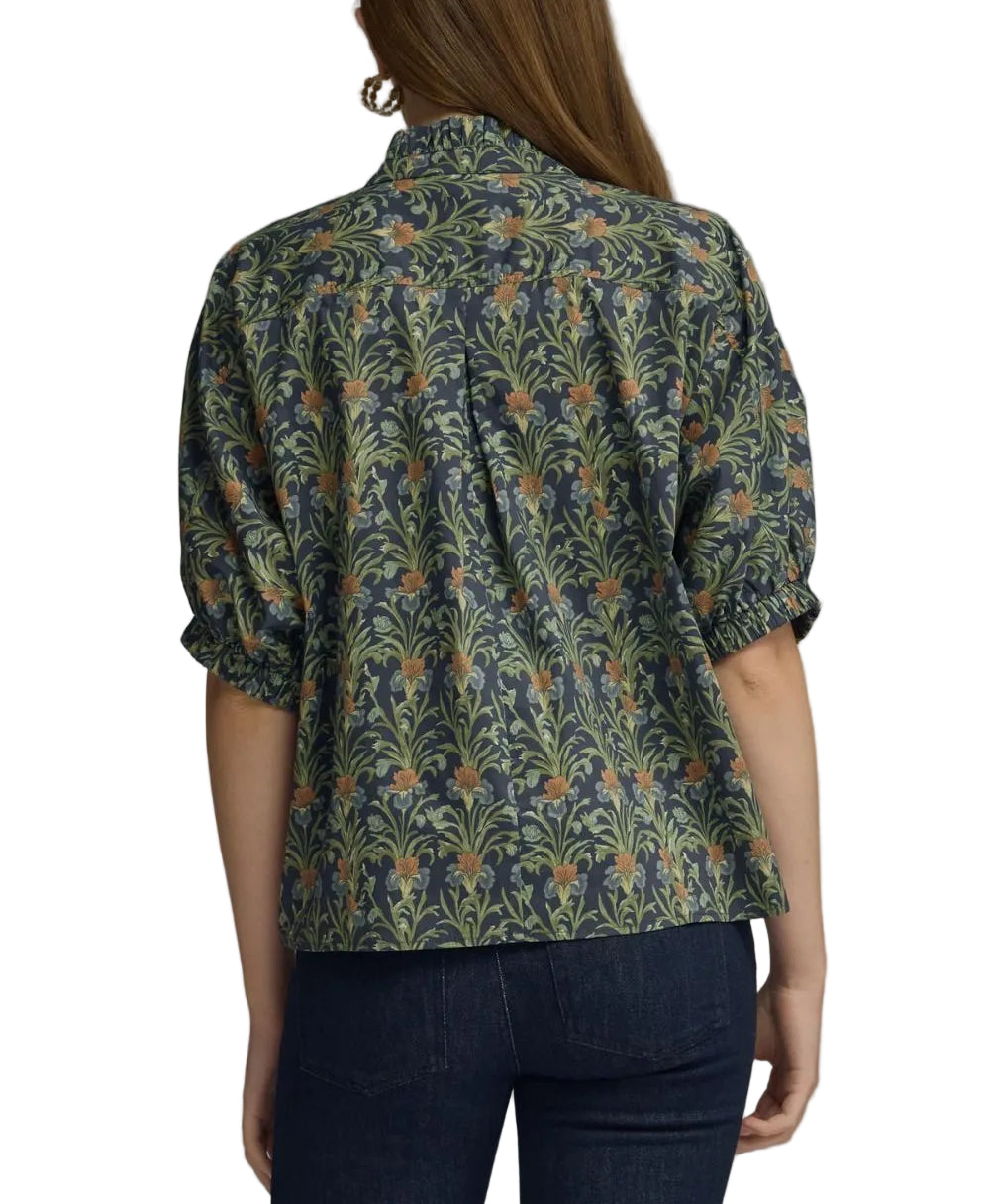 Effortless style meets vibrant charm with the Mia Short Sleeve Floral Print Top. This lightweight piece features a beautiful floral design that brings color and personality to any wardrobe. Perfect for warm weather, casual outings, or layering with your favorite pieces. The relaxed fit ensures all-day comfort while the short sleeves keep you cool and fresh. A versatile essential that transitions seamlessly from day to night.