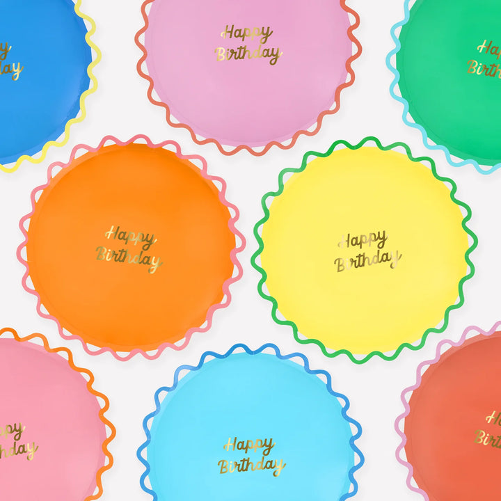 Wiggle Edge Happy Birthday Tableware