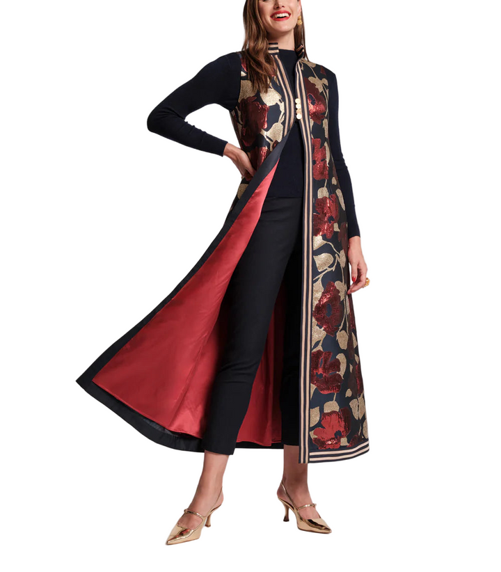 The quintessential party piece has arrived. Let yourself be swept away in the breathtaking Susie Jacket, fit with a flourishing gold jacquard print with a vintage-inspired silhouette. The best-selling Susie Jacket is flying solo this season without a jumpsuit, ready to be styled for all your sparkling holiday plans.