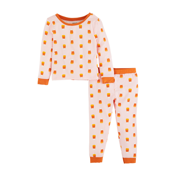 2-piece set made from soft and comfortable knit bamboo fabric
Glow-in-the-dark pattern adds a fun and playful touch to bedtime
Pink candy corn design comes to life when the lights go out
