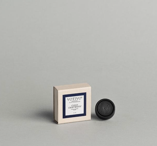 Votivo Aromatic Auto Fragrance - Pickering Boxwood